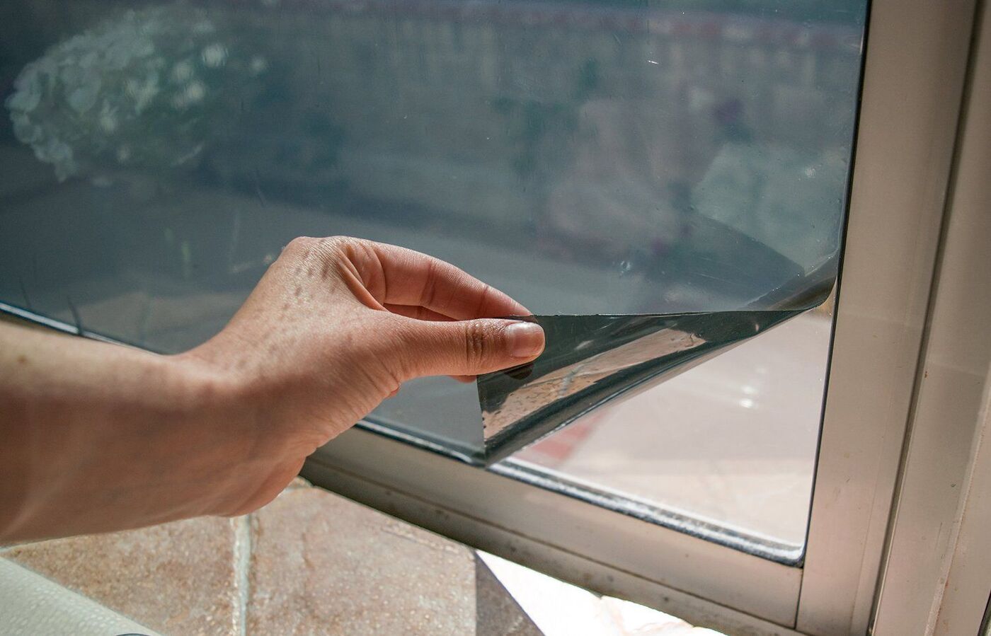 Как вскрыть пластиковое окно и как от этого защититься