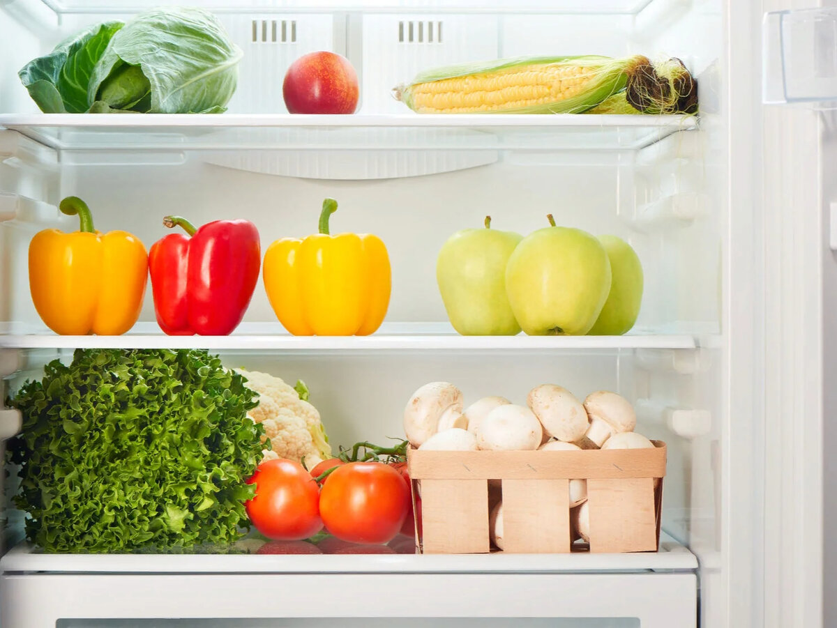 Как сохранить свежие огурцы в холодильнике подольше — сроки и способы