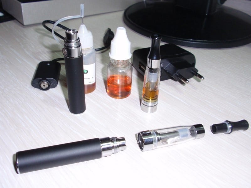 Как снять испаритель с вейпа. как правильно почистить электронную сигарету в домашних условиях