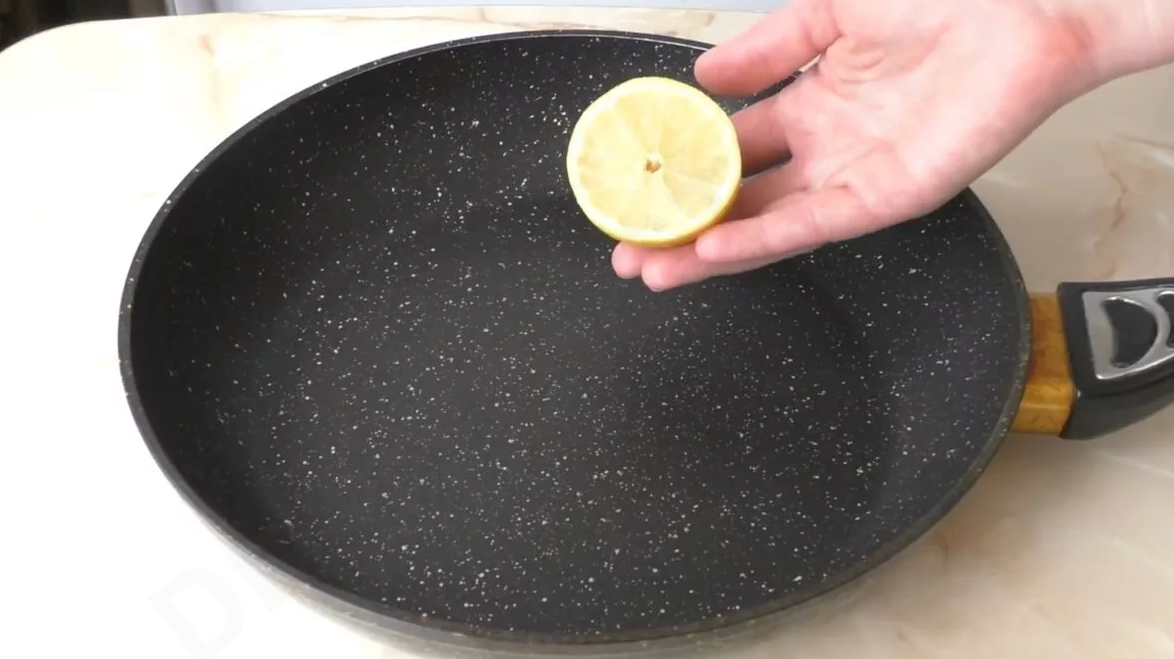 Как очистить керамическую сковороду от нагара, чем отмыть сковороду с керамическим покрытием, как ухаживать