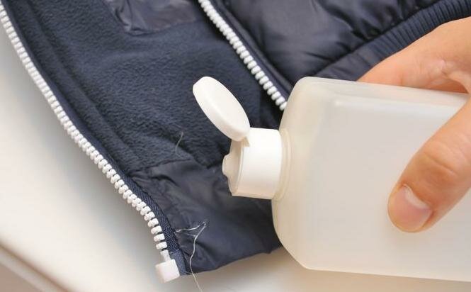 Как убрать смолу с одежды в домашних условиях