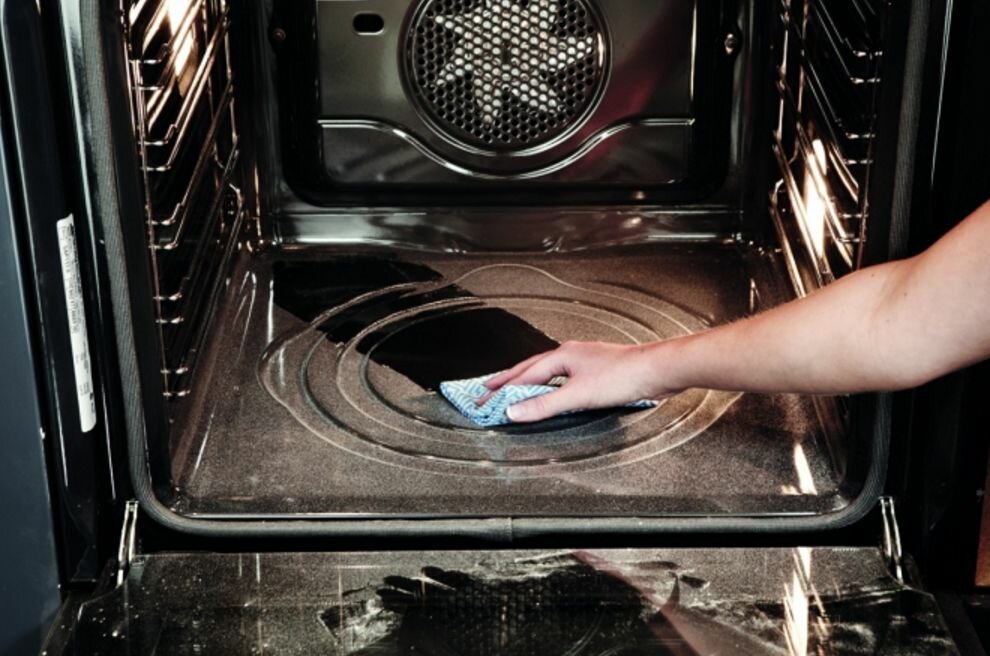 Стоит ли переплачивать за большую часть плюсов от пиролитической очистки духовки, если вы готовите очень часто?