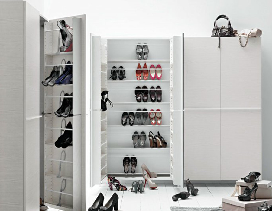 60 магазинных и самодельных идей для обувницы в прихожую с фото