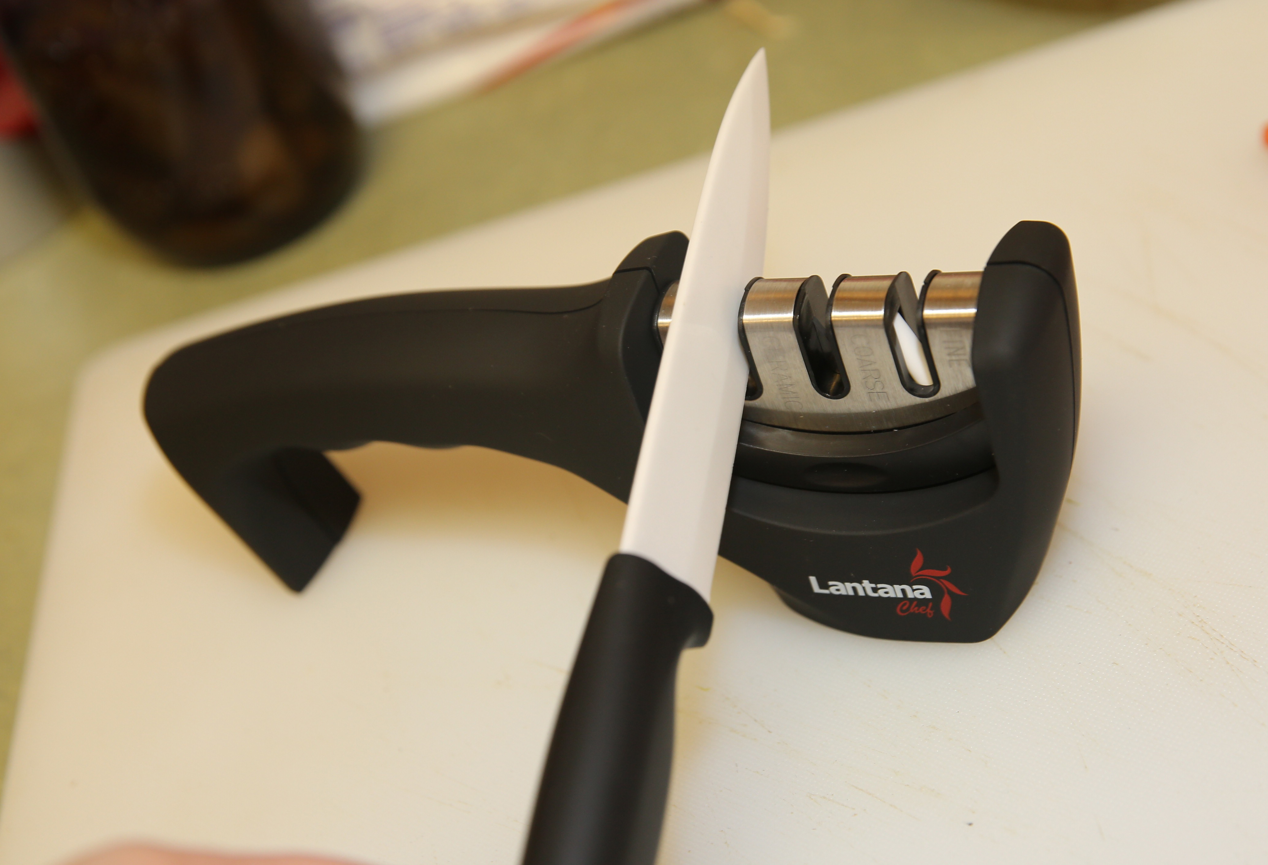 Как правильно точить керамические ножи: три способа обновить лезвие в домашних условиях
