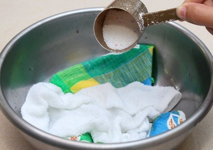Как постирать одежду жидкостью для мытья посуды