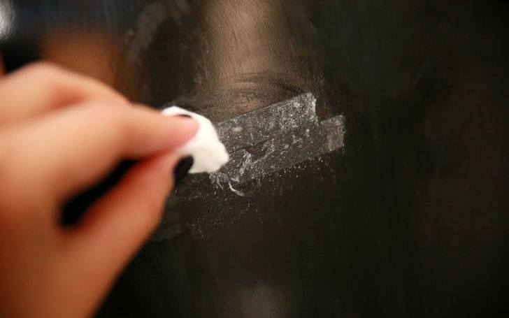 Очистка стекол от краски: удаление подтеков и пятен со стеклянной поверхности