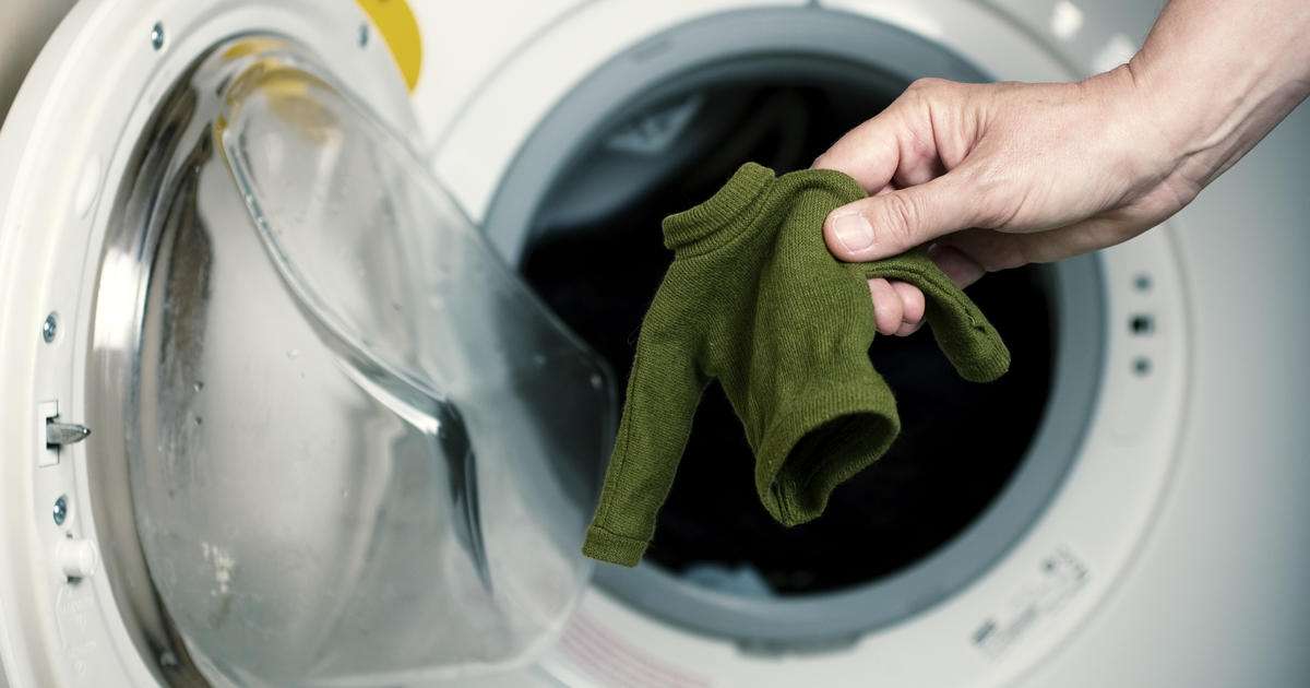 Как стирать шерстяные вещи в стиральной машине или вручную, чтобы они не сели