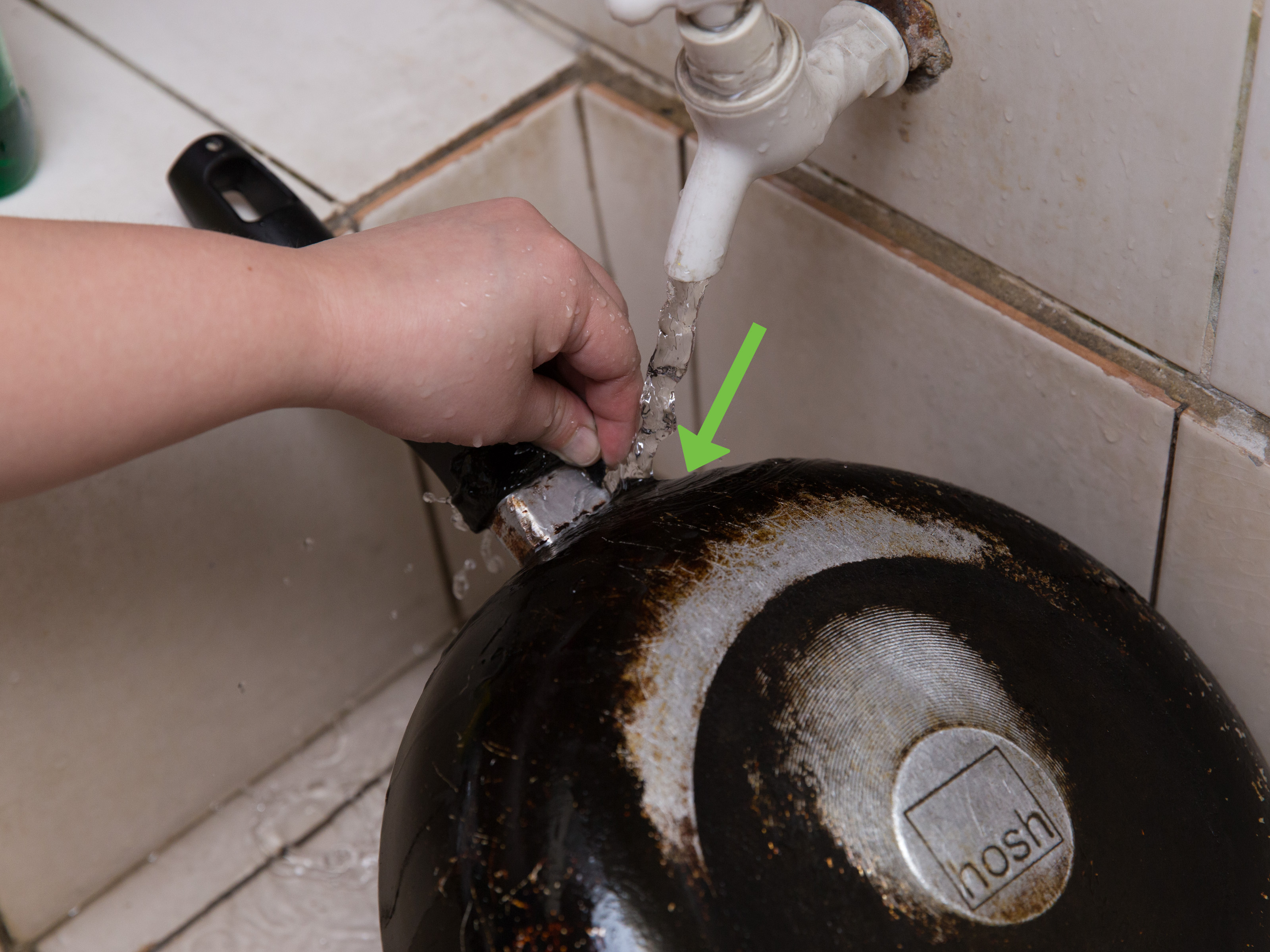 Как очистить ванну от ржавчины и прочих загрязнений?