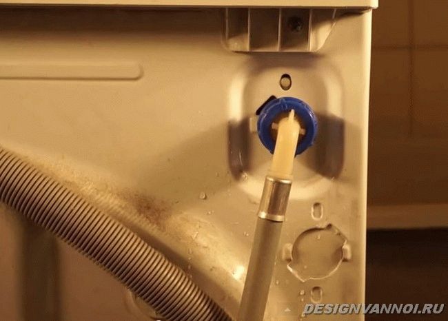 Стиральная машина набирает воду, но не стирает, что делать