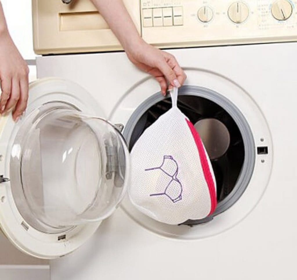 Как стирать бюстгальтер с косточками в стиральной машине и вручную: 7 правил ухода за дорогим бельем